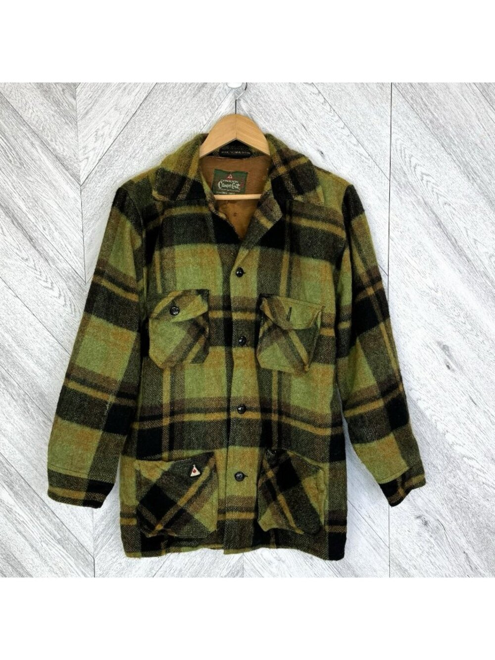 VTG Canadian Camper Coat Green Plaid Wool Bell Shirt Jacket Shacket Mens Large